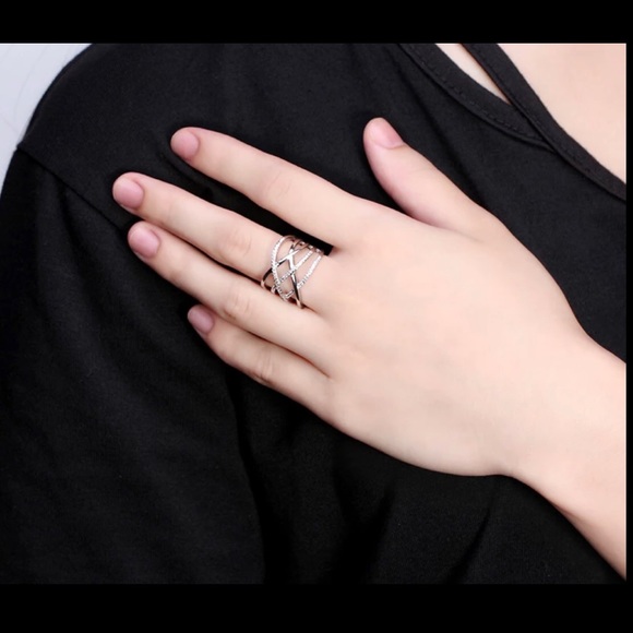 Sale! Gold Cocktail Ring - Picture 2 of 2